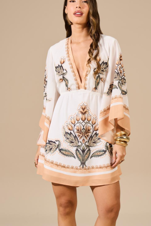 Vestido Crepe Soft Flow - Mangas Amplas e Estampa Localizada (2)